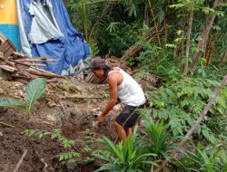 Warga Sangat Bahagia Bisa Miliki Jamban Berkat TMMD Ke-119 Kodim Sragen Warga Sangat Bahagia Bisa Miliki Jamban Berkat TMMD Ke-119 Kodim Sragen