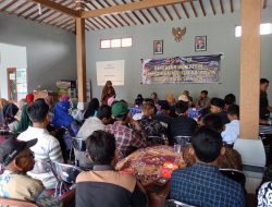 SATGAS TMMD BERSAMA DINAS PETERNAKAN AJARKAN CARA BETERNAK KAMBING, AYAM DAN LELE SECARA BENAR