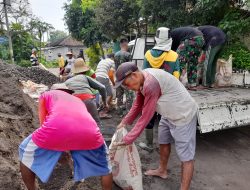 Fisik yang kurang sempurna tidak membuat Tarmuji patah semangat ikut mensukseskan TMMD Reg 119 Kodim 0725/Sragen