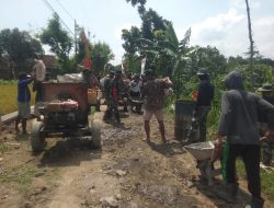 3 hari lagi puasa, Satgas TMMD Reg 119 Kodim 0725/Sragen gass poll cor jalan 3 hari lagi puasa, Satgas TMMD Reg 119 Kodim 0725/Sragen gass poll cor jalan