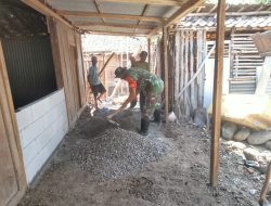 Membangun Kerjasama  Dengan Rakyat, Babinsa Bantu Warga Renovasi Teras Rumah Membangun Kerjasama  Dengan Rakyat, Babinsa Bantu Warga Renovasi Teras Rumah