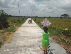 Bermain Layang – layang ,cara asyik menikmati jalan baru Bermain Layang – layang ,cara asyik menikmati jalan baru