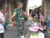 Patroli Kamtibmas Di Pasar Tradisional, Babinsa Himbau Jaga Keamanan Diri