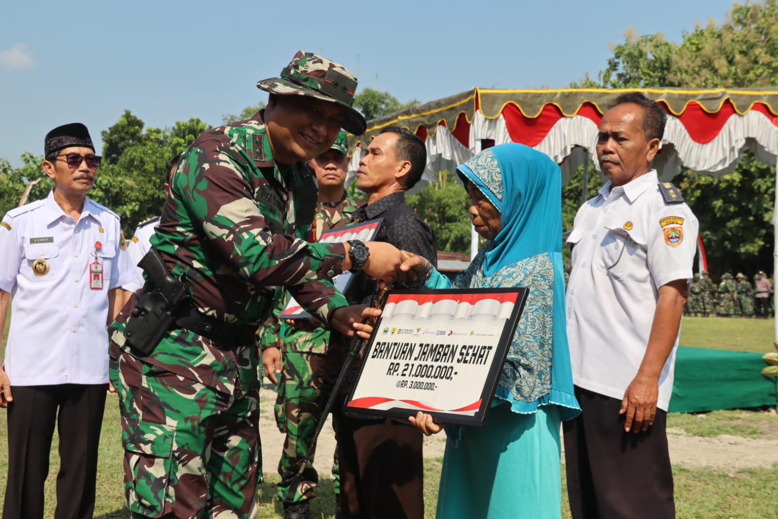 Buka TMMD Sengkuyung tahap II di Desa Jekawal, Bupati Sragen ucapkan terima kasih
