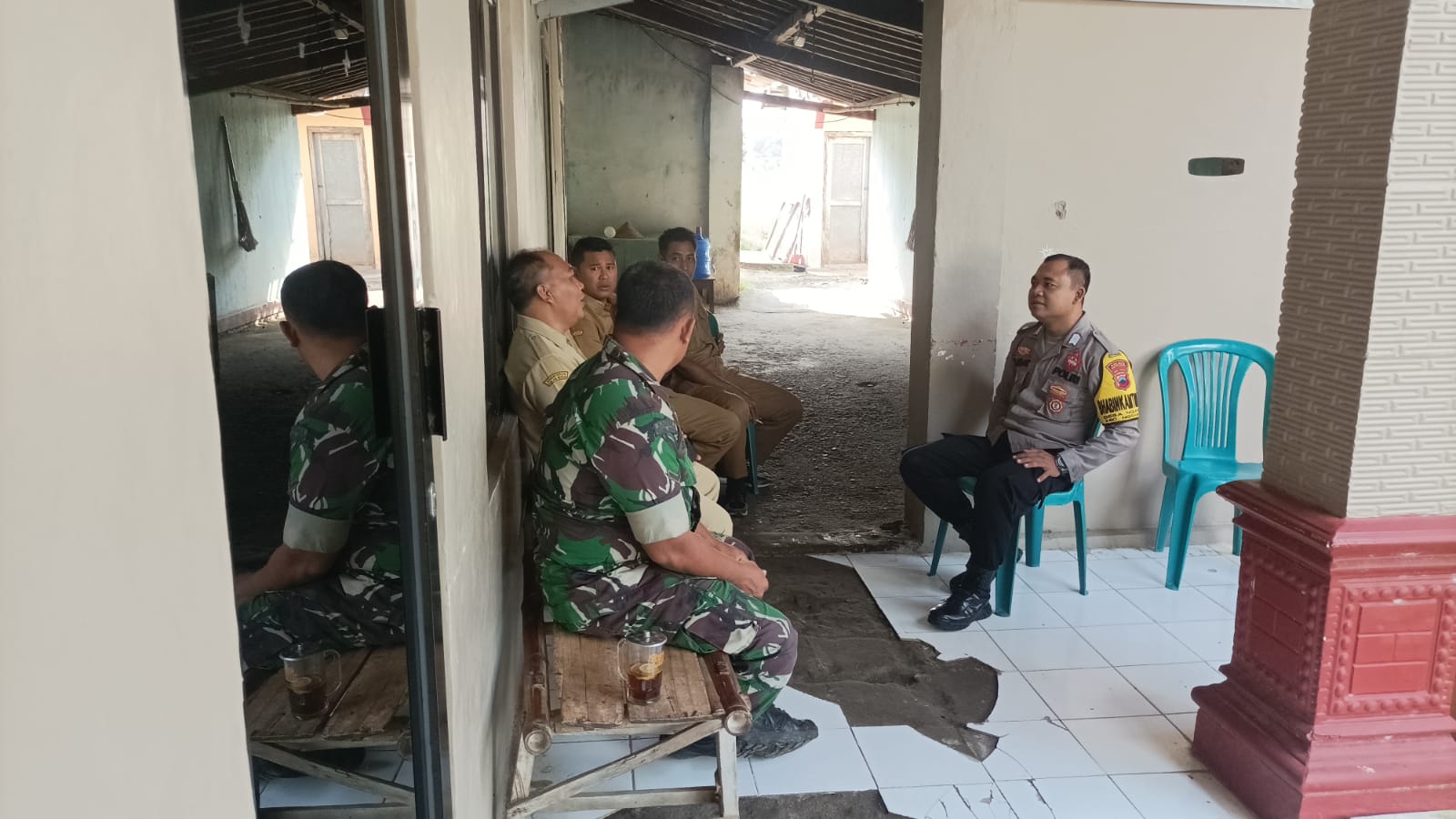 Bentuk Sinergitas Babinsa, Bhabinkamtibmas Dengan Perangkat Desa