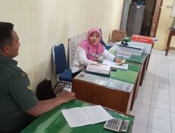 Sebagai Ujung Tombak dari TNI AD di Tingkat Desa, Babinsa Kunjungi Kantor Desa