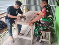 Babinsa Menghimbau Warga untuk Menjaga Keamanan dan Ketertiban Lingkungan