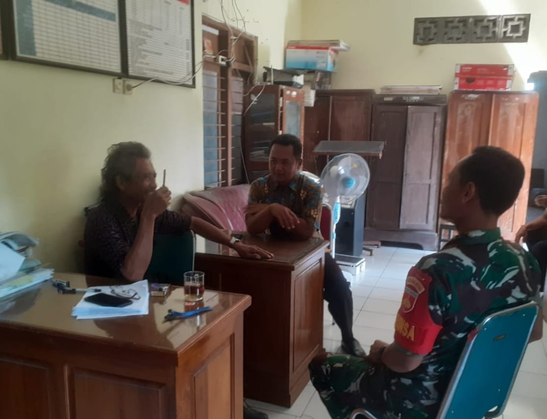 Sinergi Babinsa Karangudi dan Perangkat Desa untuk Kesejahteraan Masyarakat