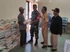 Pastikan Berjalan Lancar Babinsa Laksanakan Pengamanan Penyaluran Bantuan Pangan