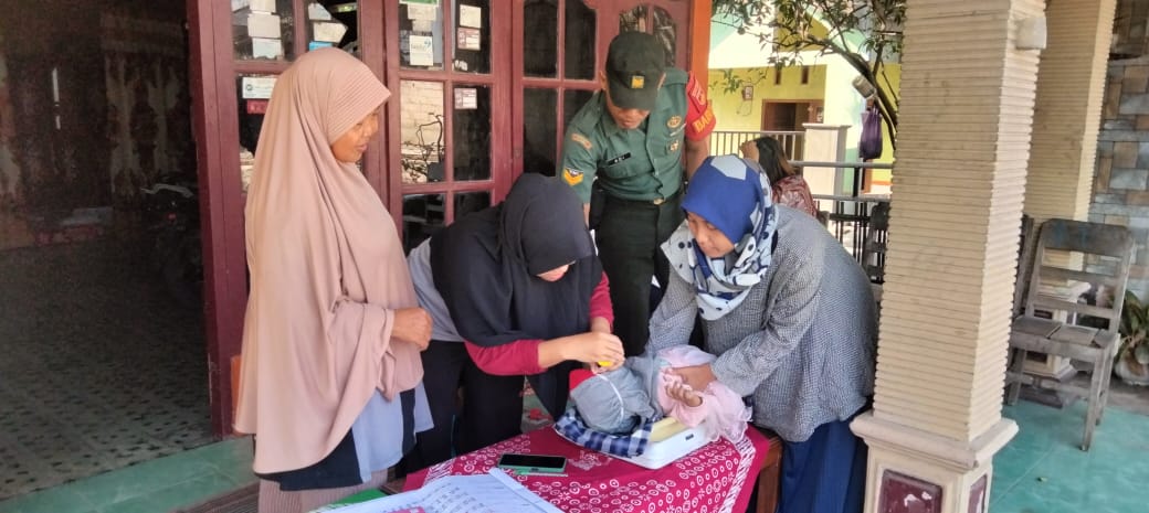 Peran Babinsa Girimargo dalam Pencegahan Stunting di Posyandu Balita