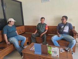 Babinsa  Ajak Warga Aktifkan Siskamling Cegah Aksi Begal