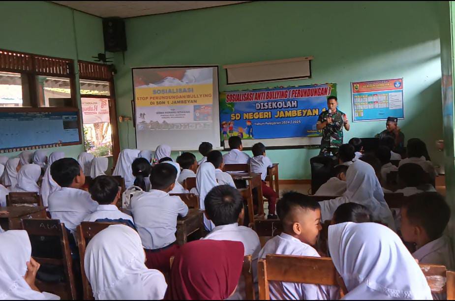 Cegah Bullying, Serma Nanang Berikan Sosialisasi Dan Edukasi Kepada Murid SD N I Jambeyan