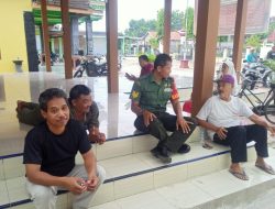 Menurut Tokoh Masyarakat, Serka Sugiyono  Adalah Sosok Babinsa Yang Ramah dan Peduli dengan Warganya