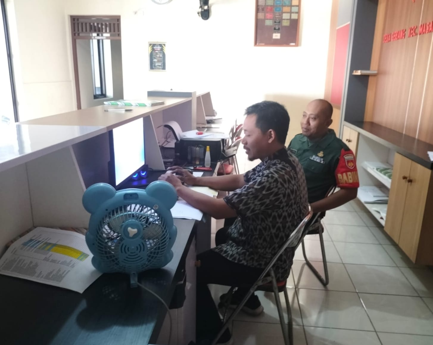 Cegah Gangguan Keamanan, Babinsa Bersinergi Dengan Perangkat Desa