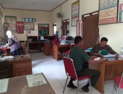 Babinsa Berikan Pendampingan dan Sosialisasi Pentingnya Puldata di Kantor Kelurahan