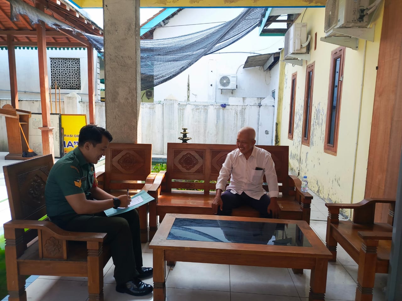 Sinergi Babinsa dengan Tokoh Masyarakat: Jalinan Kekuatan