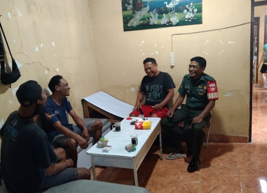 Komsos Dengan Karang Taruna, Ini Bukti Wujud kepedulian Babinsa