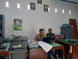 Ribut  Aktif, Lakukan Pembaharuan Data Warga di Kantor Desa