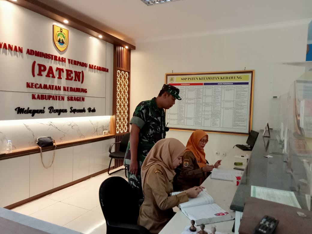 Koramil Kedawung Berperan Aktif dalam Pelaksanaan Puldata Ter di Kantor Kecamatan