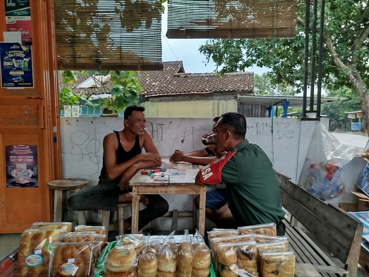 Babinsa Himbau Warga Waspada Hadapi Peralihan Musim