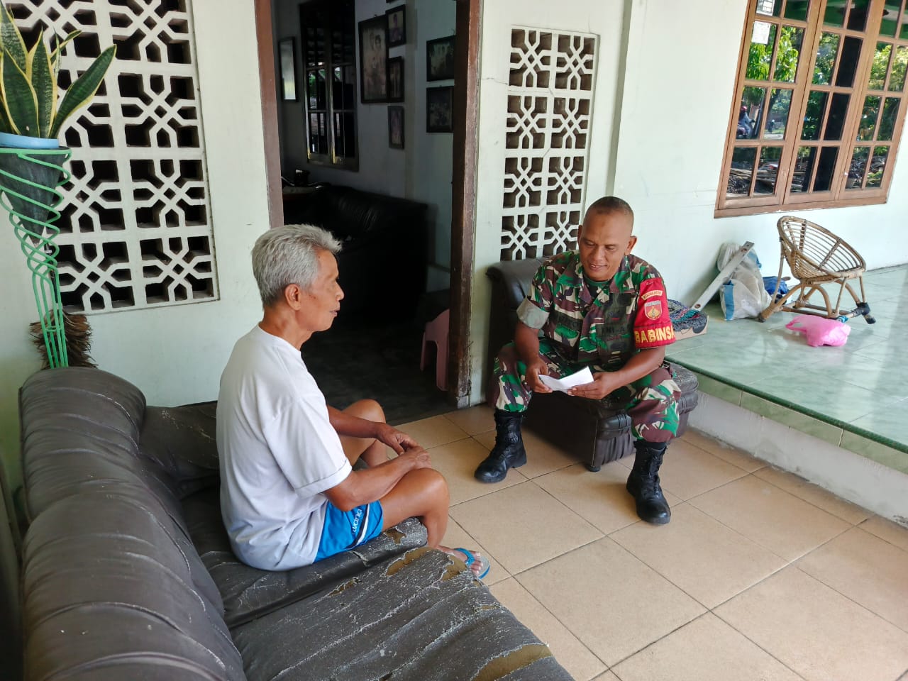 Sugito Dekat dengan Warga, Kunjungi Warga Binaan di Kel. Kroyo