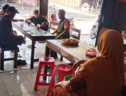 Babinsa Jalin Komunikasi Rutin dengan Warga, Jaga Keharmonisan Desa