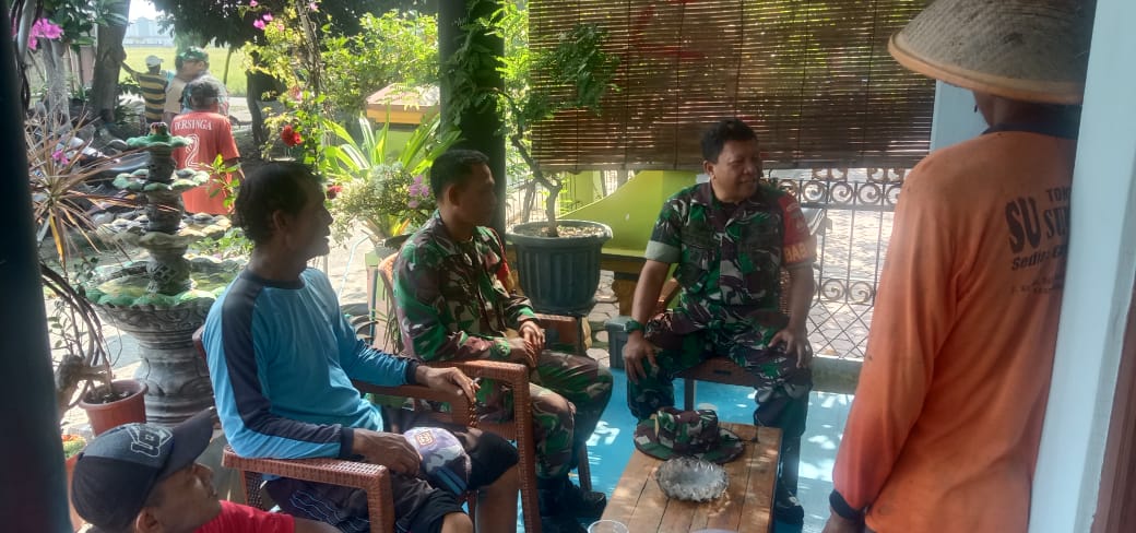 Babinsa Puro Himbau Warga Cerdas Bermedia Sosial, Waspadai Hoaks dan Jaga Kerukunan