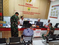 Babinsa Jalin Silaturahmi, Kunjungi Kantor Desa