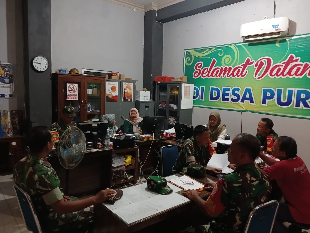 Babinsa dan Aparat Pemerintahan Bersinergi Demi Mewujudkan Kemajuan Desa
