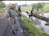 Gropyokan, Babinsa Bersama Petani Basmi Serangan Tikus
