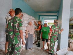 Babinsa Pastikan Stok Pupuk Subsidi Aman Untuk Petani