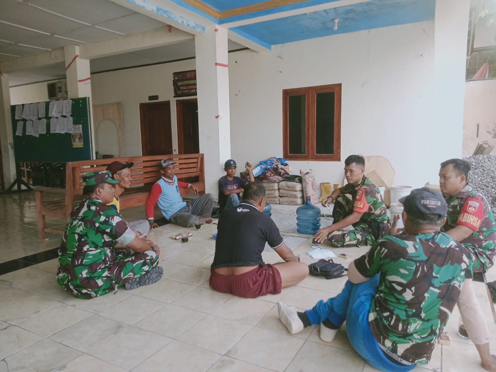 Usai Pilkada, Babinsa Ajak Masyarakat Kembali Bersatu