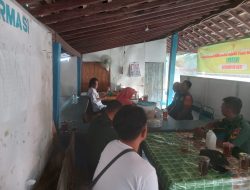 Babinsa Tingkatkan Koordinasi dan Komunikasi dengan Apdes