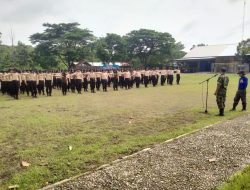 Babinsa Memberikan Pembinaan Tentang Bela Negara Kepada Siswa SMK Sakti Gemolong