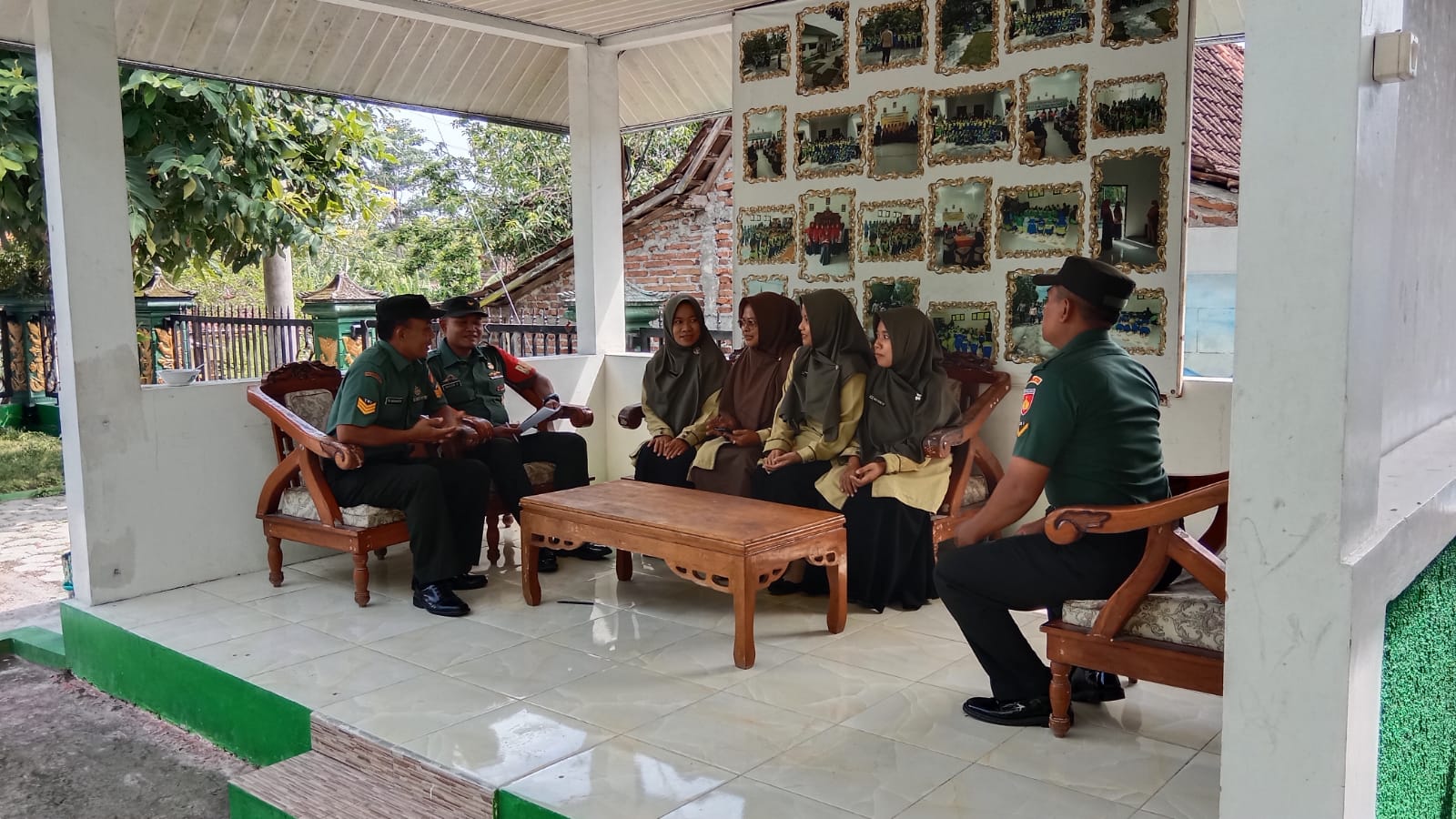 Perbarui Data Wilayah, Babinsa Melaksanakan Puldata Ter di SDN 2 Blangu