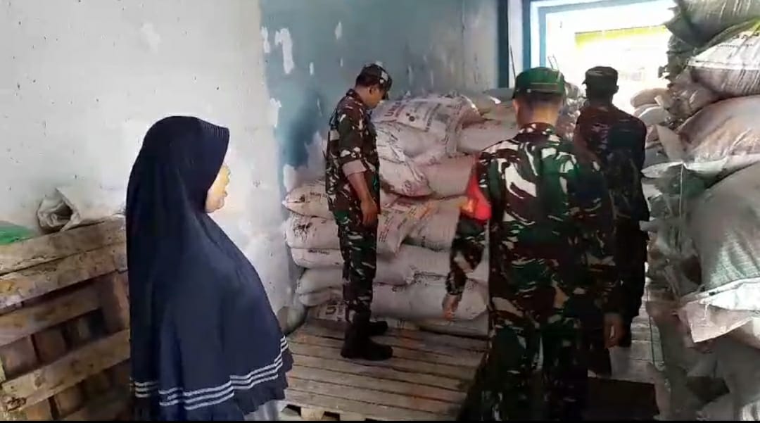 Stok Pupuk Wajib Dipantau, Ini Alasan Babinsa Turun Tangan