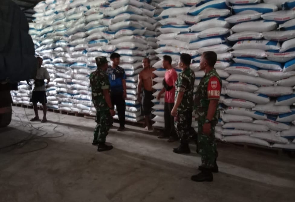 Sertu Budi Berujar, Stok Pupuk Di Wilayahnya Aman