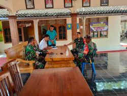 Jalin Sinergitas Babinsa Komsos Bersama Aparatur Desa Jalin Sinergitas Babinsa Komsos Bersama Aparatur Desa