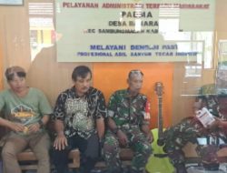 Babinsa Berkeliling Desa Menyapa Warga Babinsa Berkeliling Desa Menyapa Warga