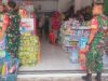 Babinsa  Awasi Peredaran Makanan dan Minuman Kadaluarsa, Jaga Kesehatan Warga