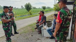 Lebih dari Sekedar Kunjungan, Babinsa Jalin Keakraban dengan Warga Lewat Obrolan Santai