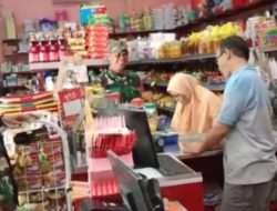 Babinsa Pantau Ketersediaan Sembako, Pastikan Harga Tetap Stabil
