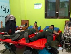 Koramil Ngrampal Berpartisipasi Dalam Peringatan Hari Donor Darah Sedunia: Tetesan Darah, Bukti Cinta untuk Negeri Koramil Ngrampal Berpartisipasi Dalam Peringatan Hari Donor Darah Sedunia: Tetesan Darah, Bukti Cinta untuk Negeri