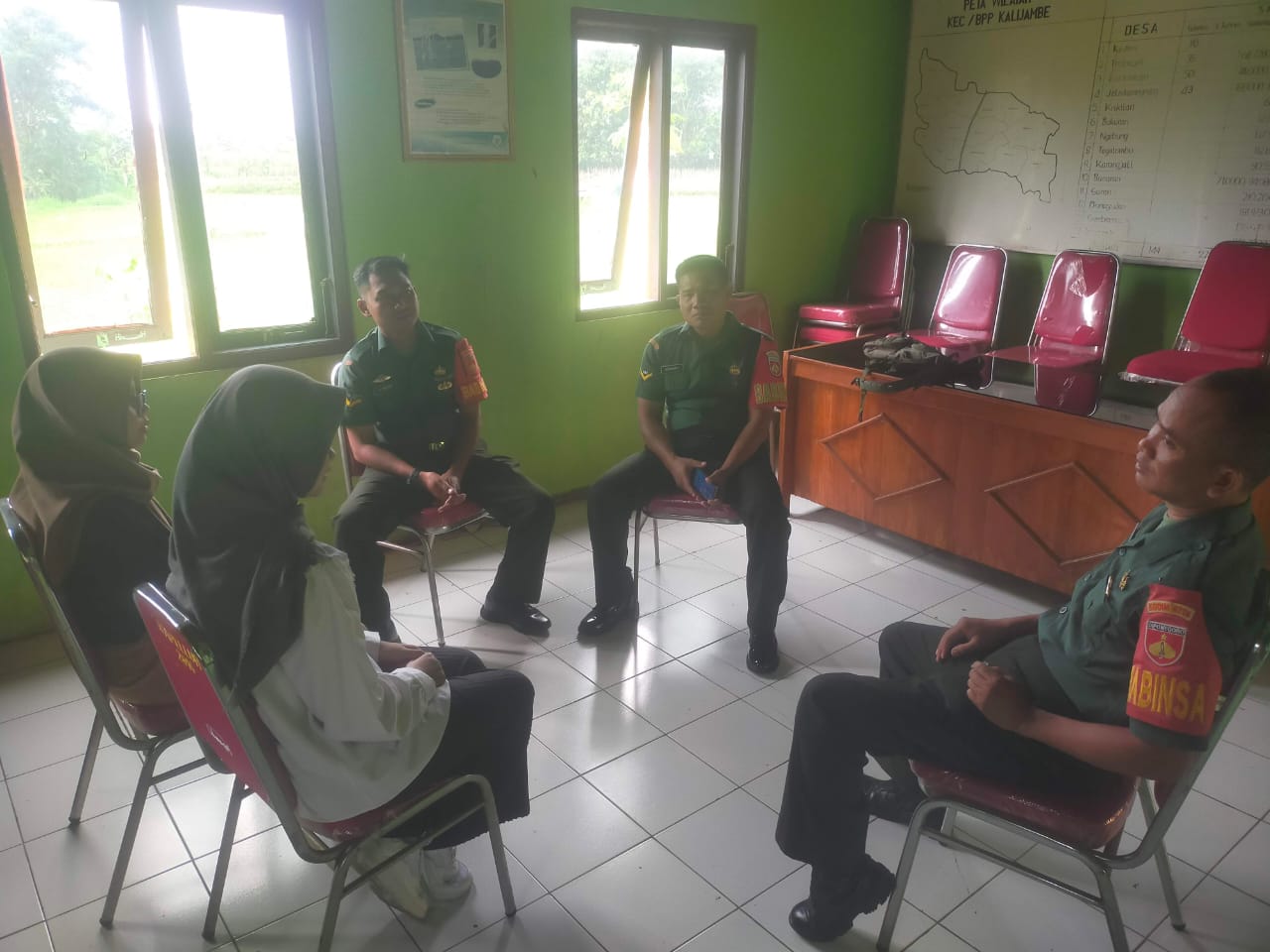 Babinsa Krikilan Bina Jaringan Teritorial di Wilayah