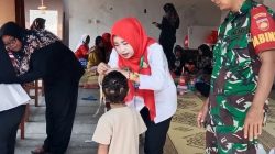 Babinsa Berperan Aktif Dampingi Pemberian Vitamin Untuk Balita