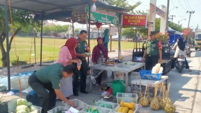 Babinsa Pantau UMKM di Pasar Tradisional, Dorong Perekonomian Lokal