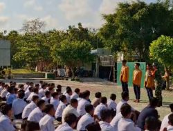 Babinsa Pendamping MPLS,  Membentuk Karakter Siswa yang Tangguh dan Berkarakter