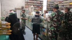 Babinsa Pantau Ketersediaan Pupuk di Toko, Pastikan Stok Aman Jelang Musim Tanam