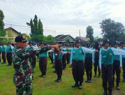 Babinsa Turun Tangan, Tanamkan Disiplin dan Nasionalisme Lewat Tata Upacara Sekolah Babinsa Turun Tangan, Tanamkan Disiplin dan Nasionalisme Lewat Tata Upacara Sekolah