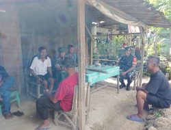 Babinsa Bersama Warga Kumpul Bahas Keamanan dan Kebersihan Lingkungan